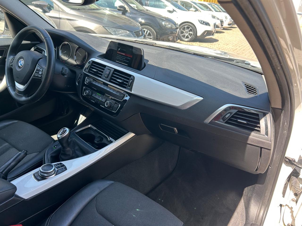 Bmw 116 116d 5p. Urban