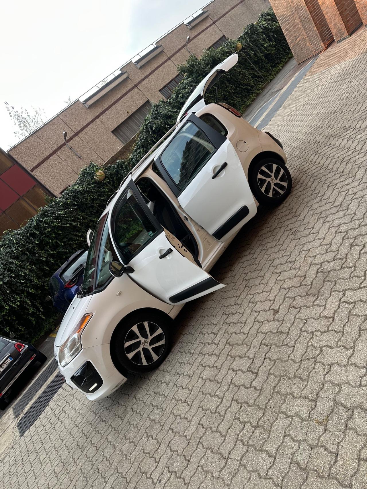 Citroen C3 Picasso 1.6 HDi 90 Exclusive