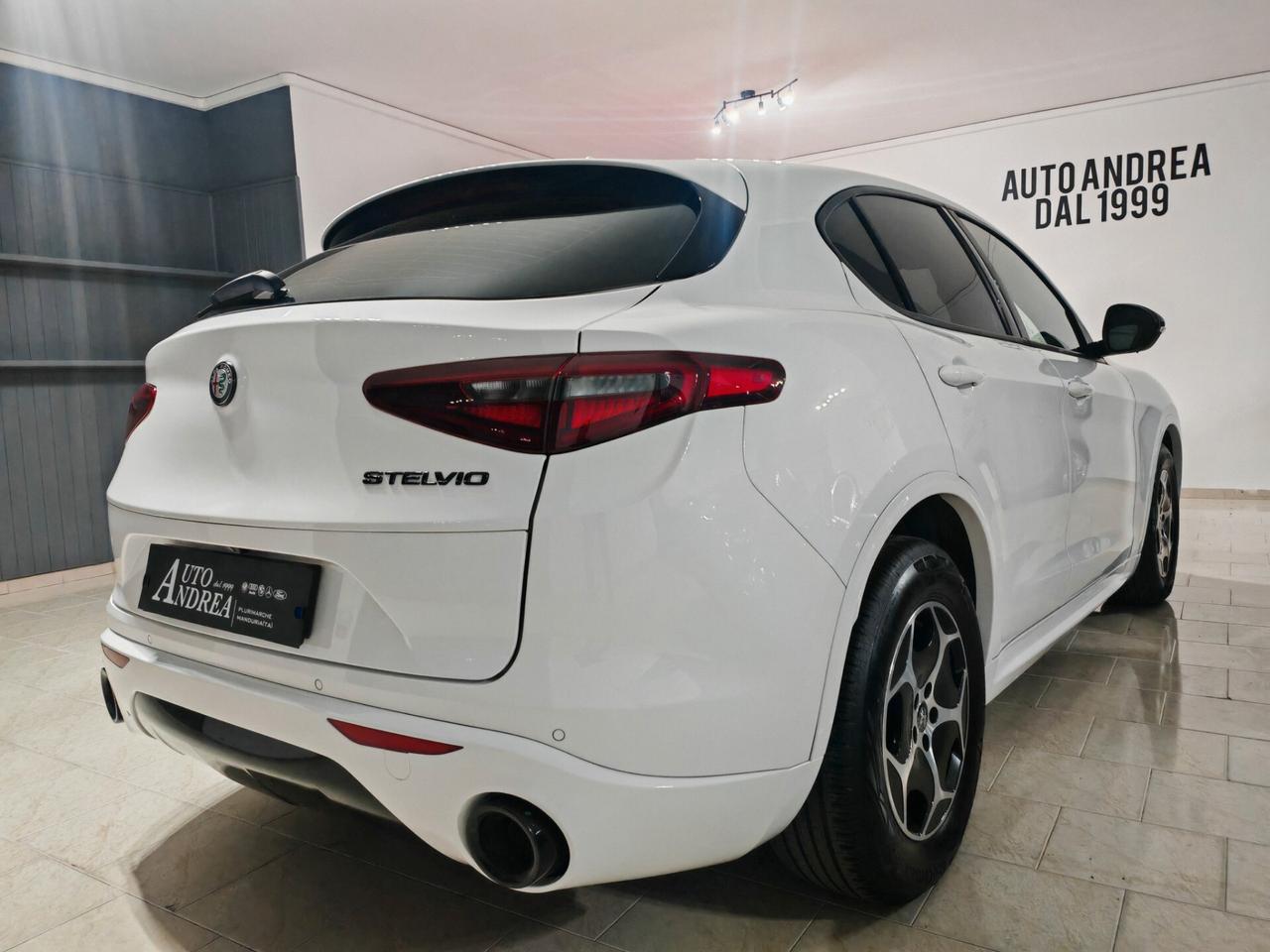 Alfa Romeo Stelvio 2.2 160CV Super Full 2022