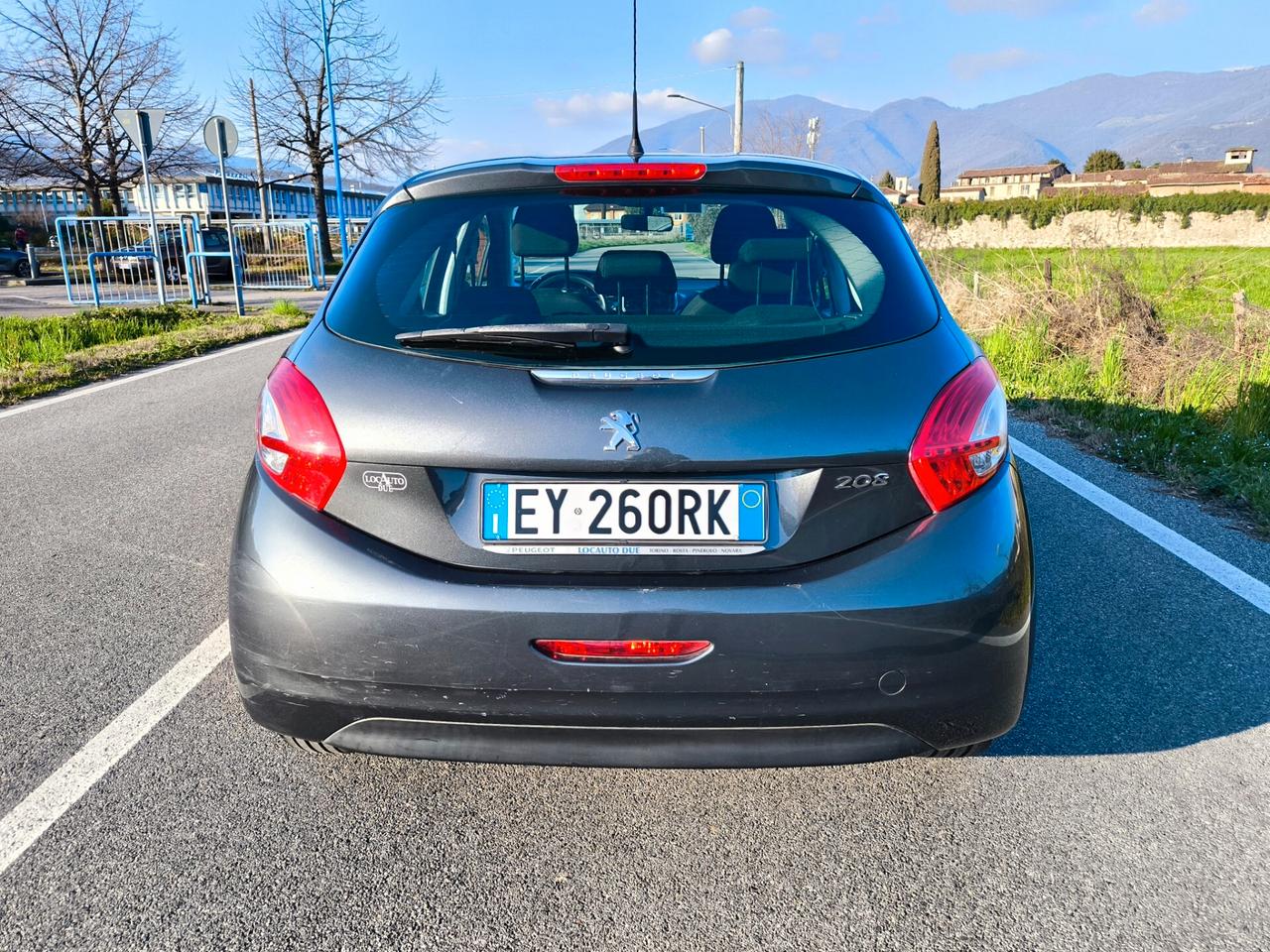 PEUGEOT 208 1,4 HDI ALLURE – OK NEOPATENTATI-