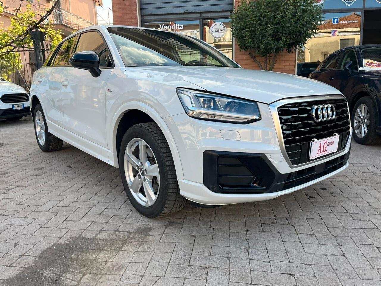 Audi Q2 30 TDI Edition S-LINE ESTERNO