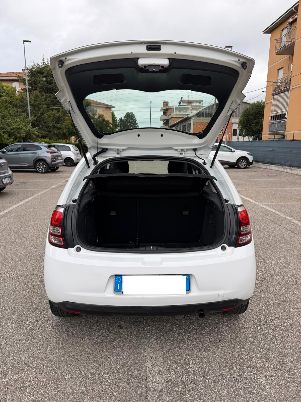Citroen C3 1.2 - NEOPATENTATI - 12 MESI DI GARANZIA -