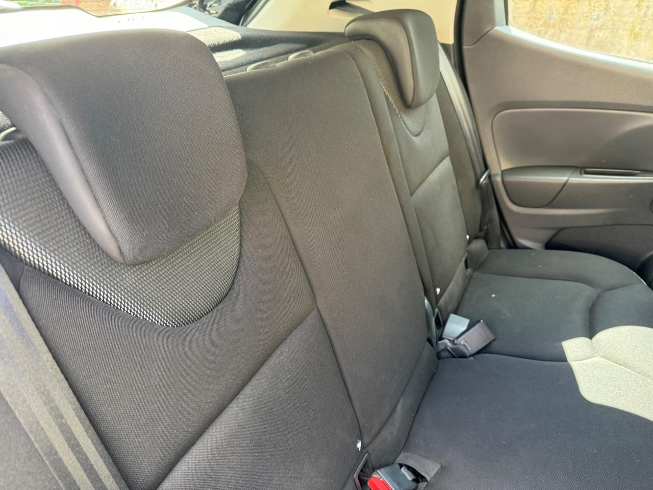 Renault Clio 1.2 75CV 5 porte NEOPATENTATI