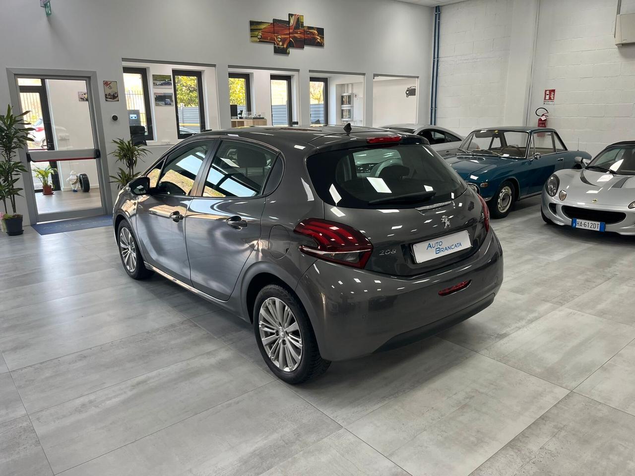 Peugeot 208 5p 1.2 puretech gpl 82cv