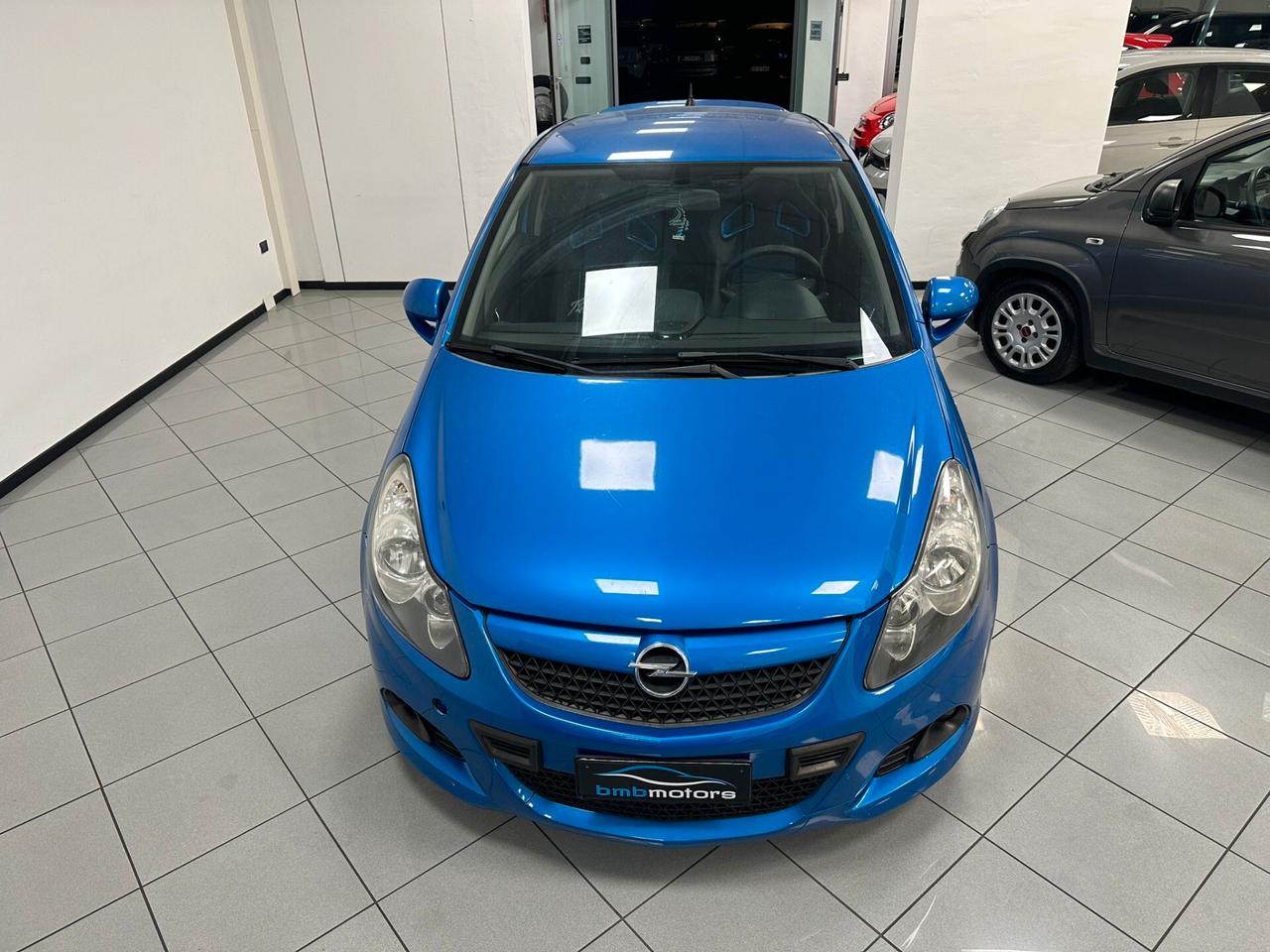 Opel Corsa 1.6 T 192CV 3 porte OPC