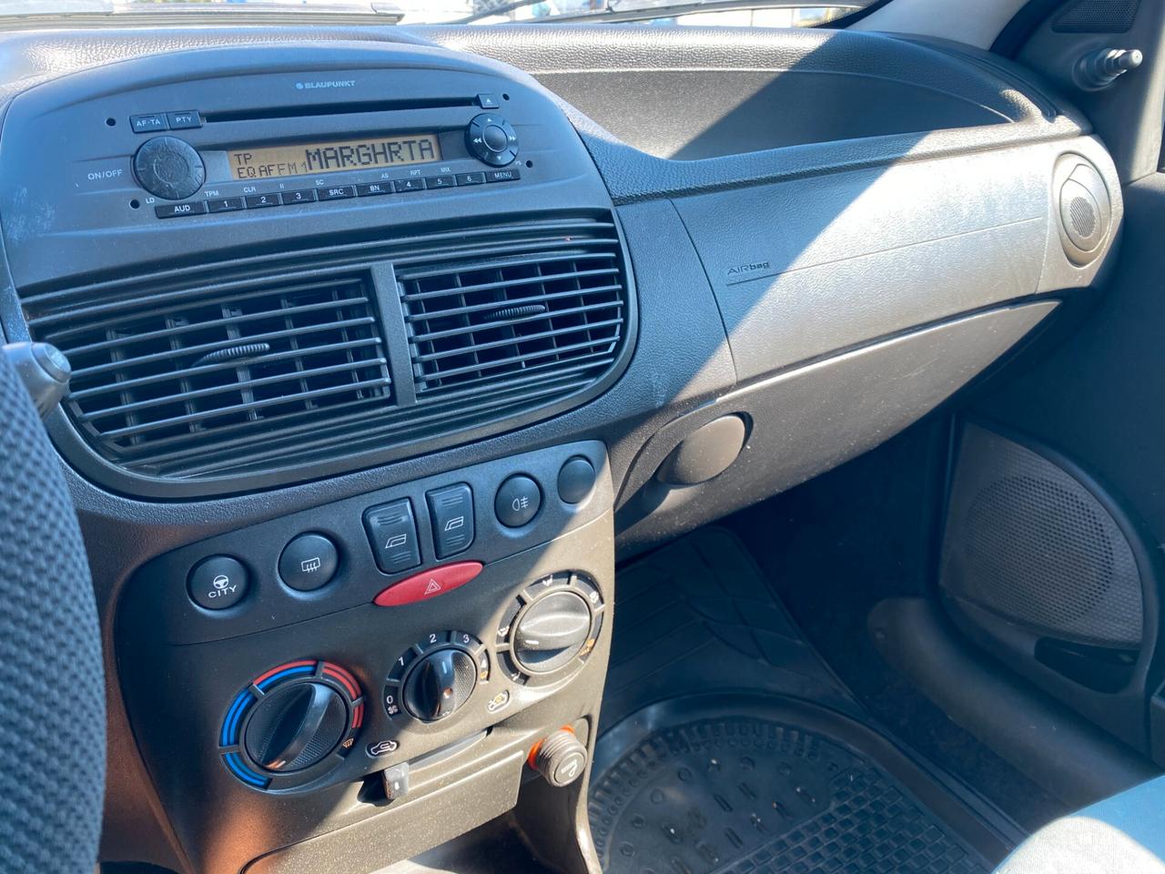 FIAT Punto 1.2 Benzina NEOPATENTATI