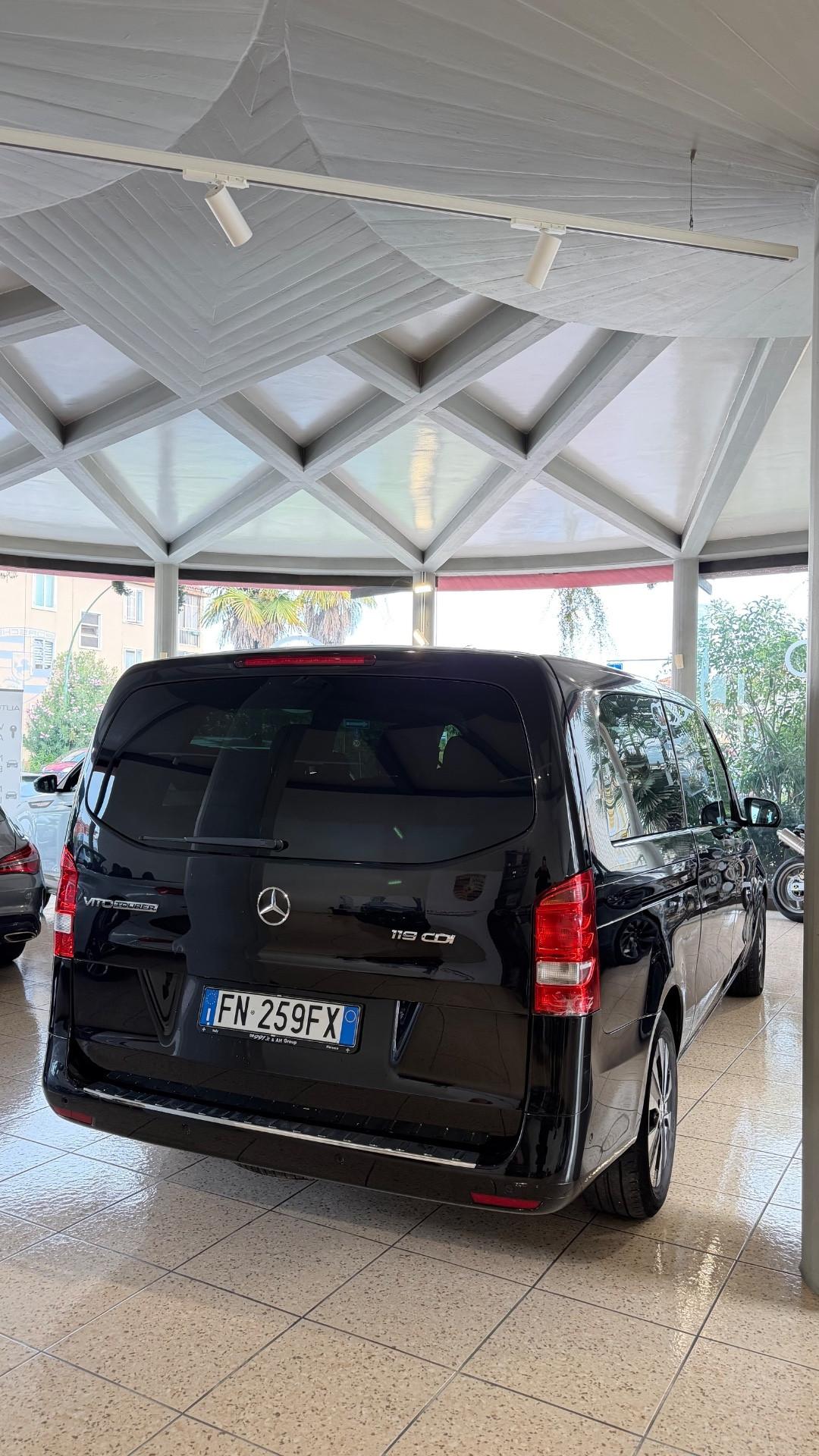 Mercedes-benz V 220 d Executive Long