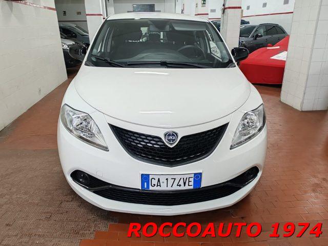 LANCIA Ypsilon 1.2 69 CV 5 porte GPL Ecochic Gold