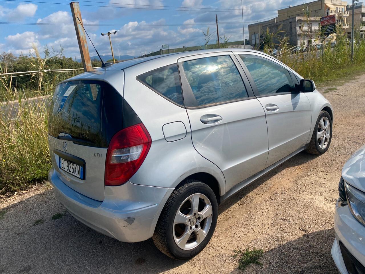 MERCEDES CLASSE A180 AVANTGARDE ANNO 2010