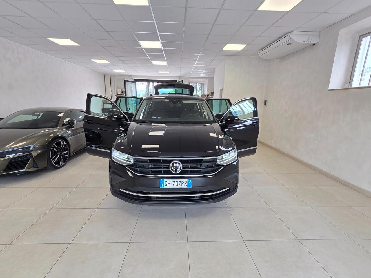 Volkswagen Tiguan 2.0 TDI 150 CV SCR DSG Elegance