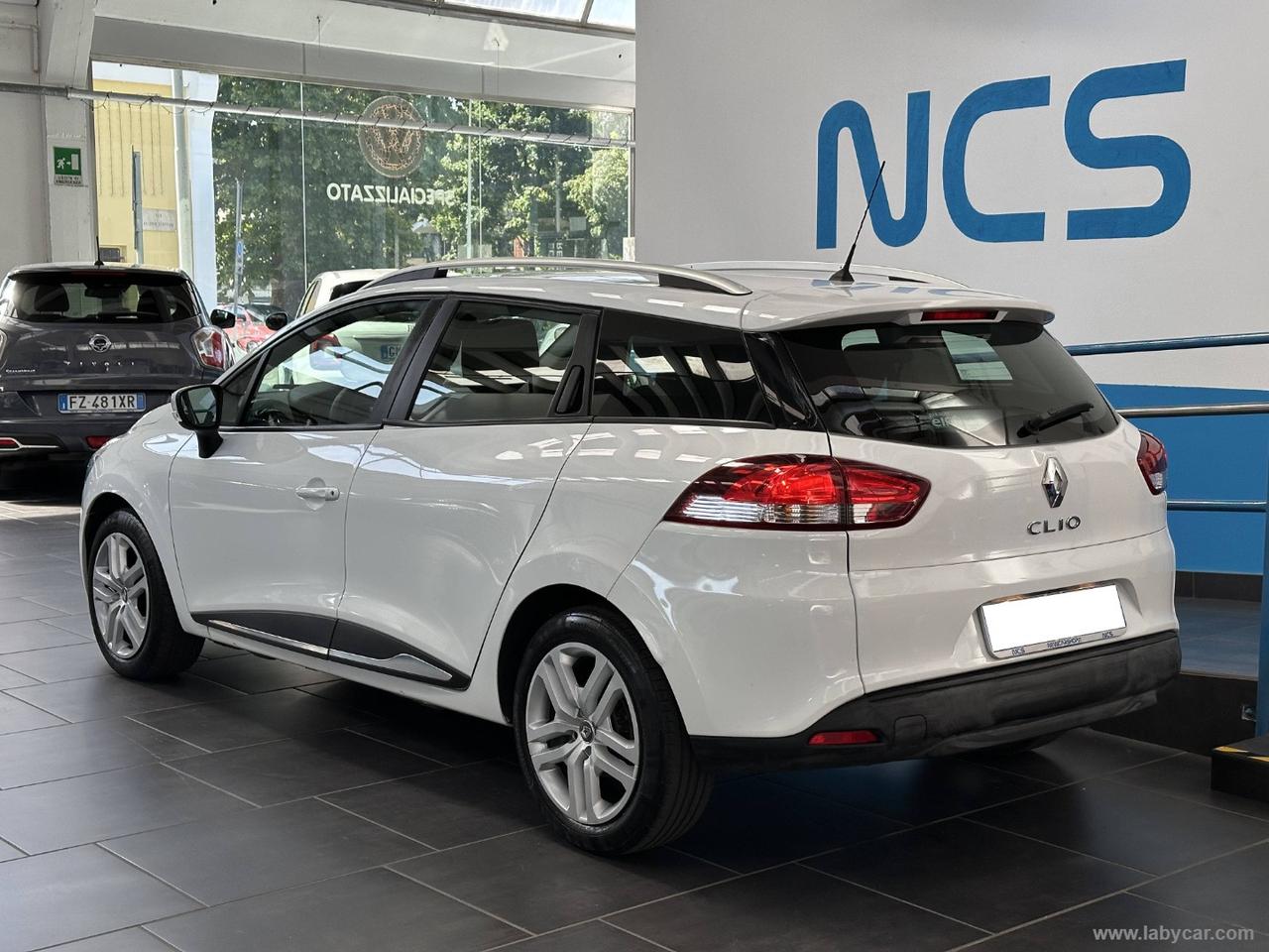 RENAULT Clio Sporter 1.2 75 CV Duel2