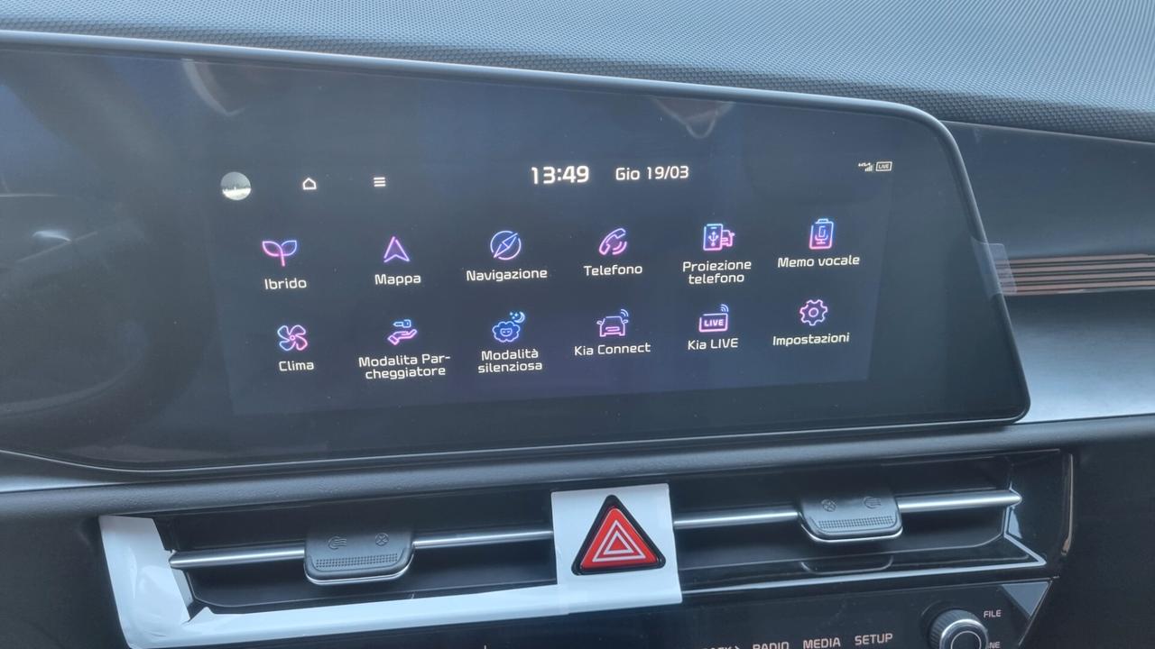 Kia Niro Tri-Fuel 1.6 GDi DCT HEV GPL Style