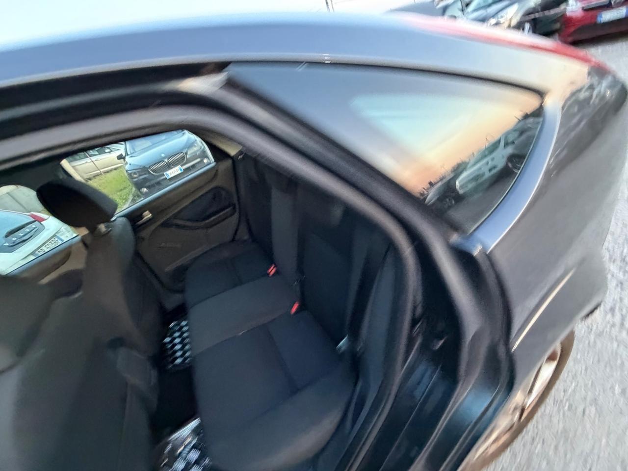 Ford Focus CC C-Max 1.6 TDCi (90CV) Titanium