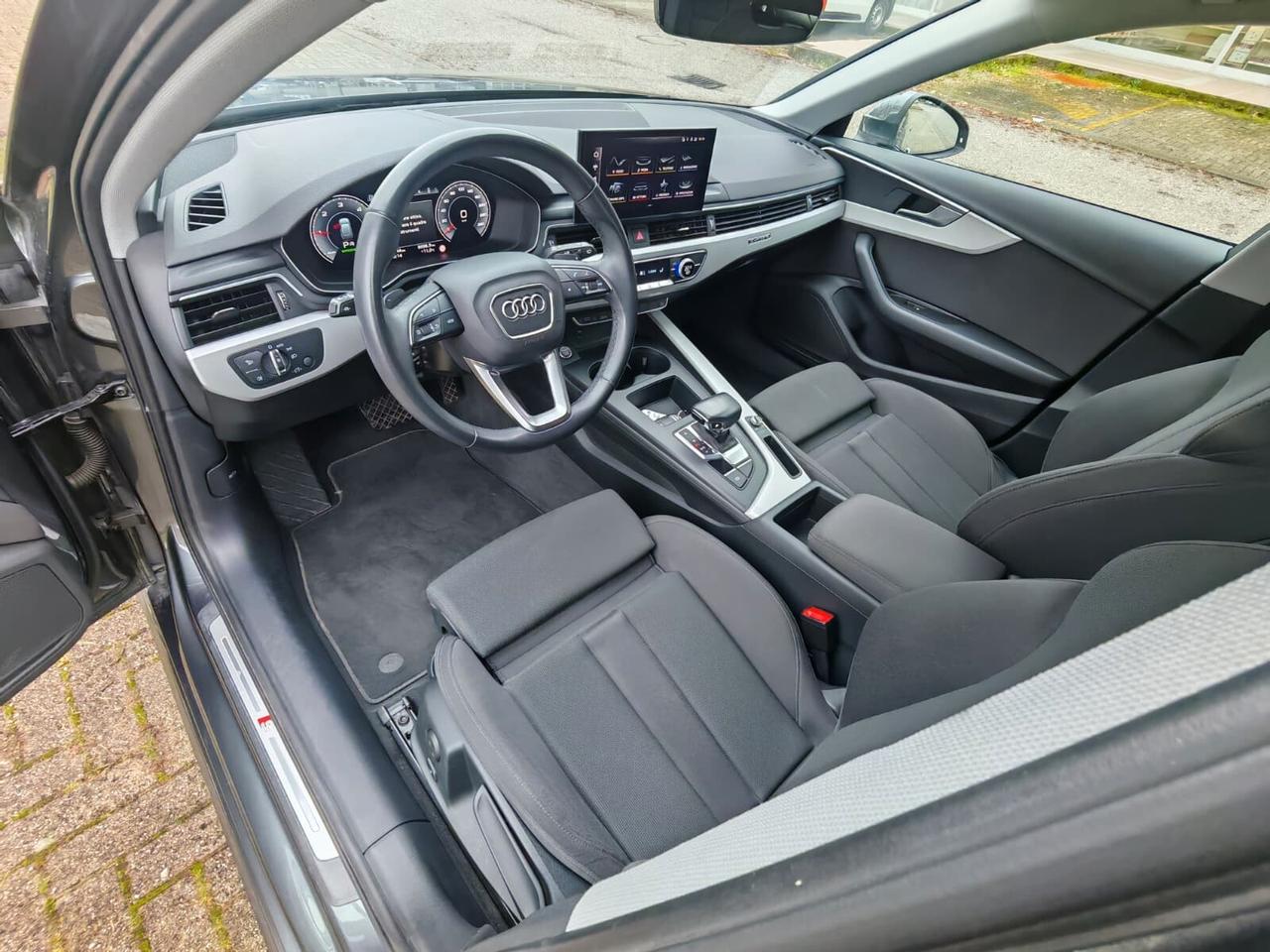 Audi A4 Avant 40 TDI S tronic S-line edition