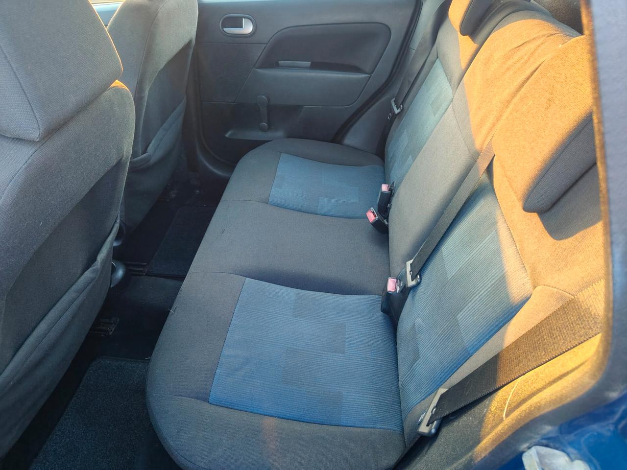 Ford Fiesta 1.4 TDCi 5p plus cambio automatico