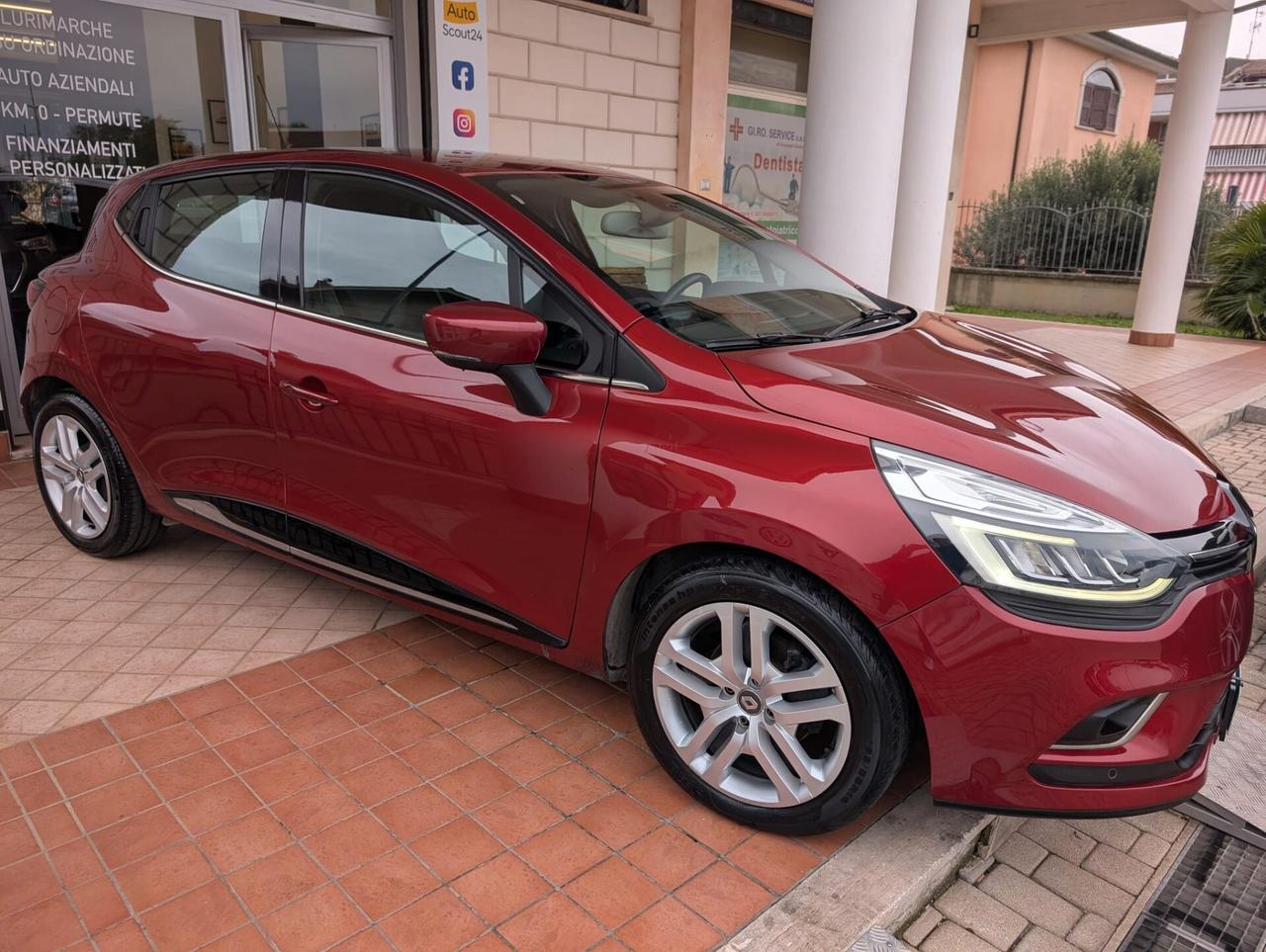 Renault Clio dCi 8V 90CV Start&Stop 5 porte Energy Intens -FINANZIAMENTO ANCHE SENZA BUSTA PAGA-