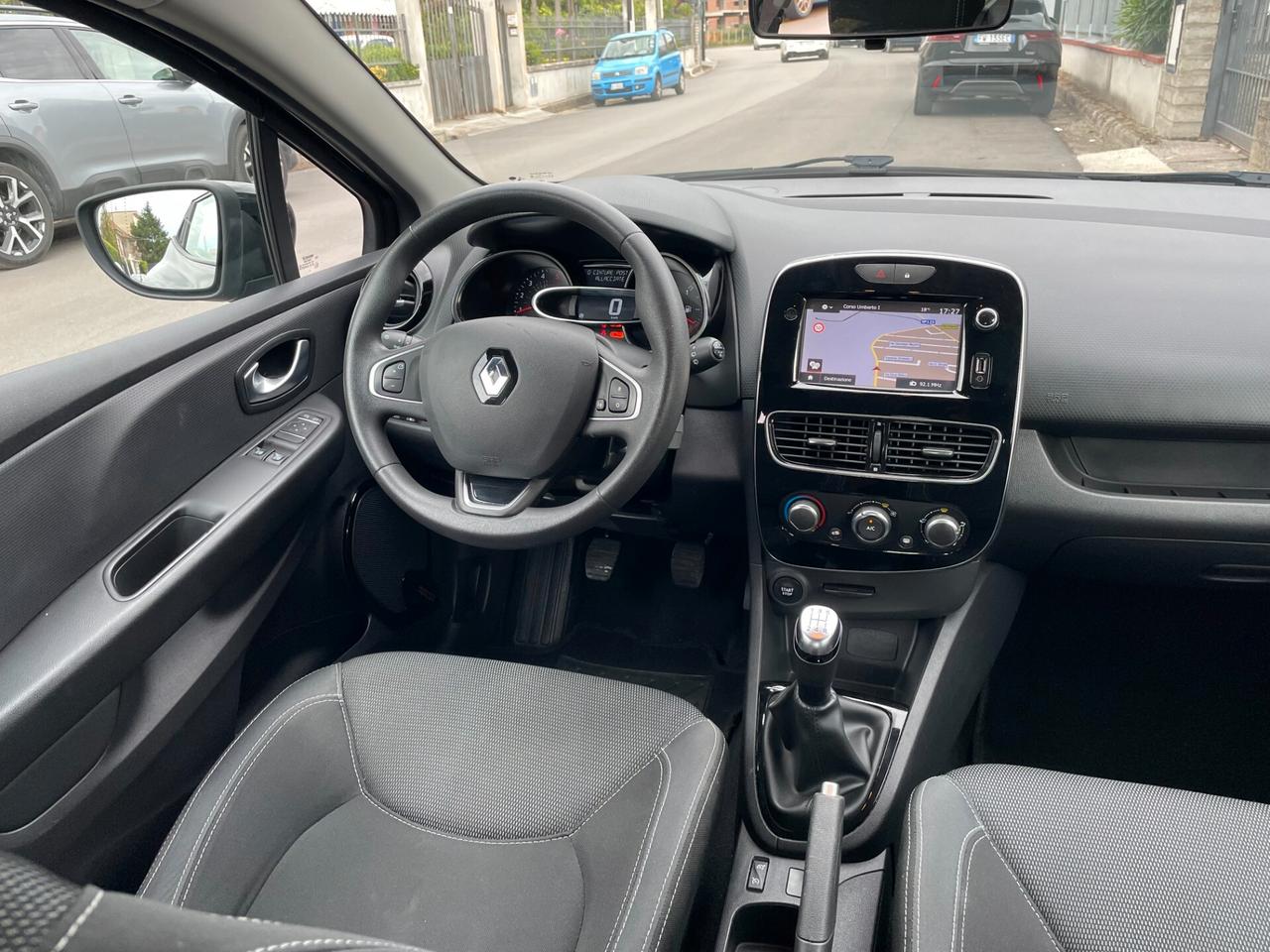 RENAULT Clio 1.5 dCi 90CV BUSINESS