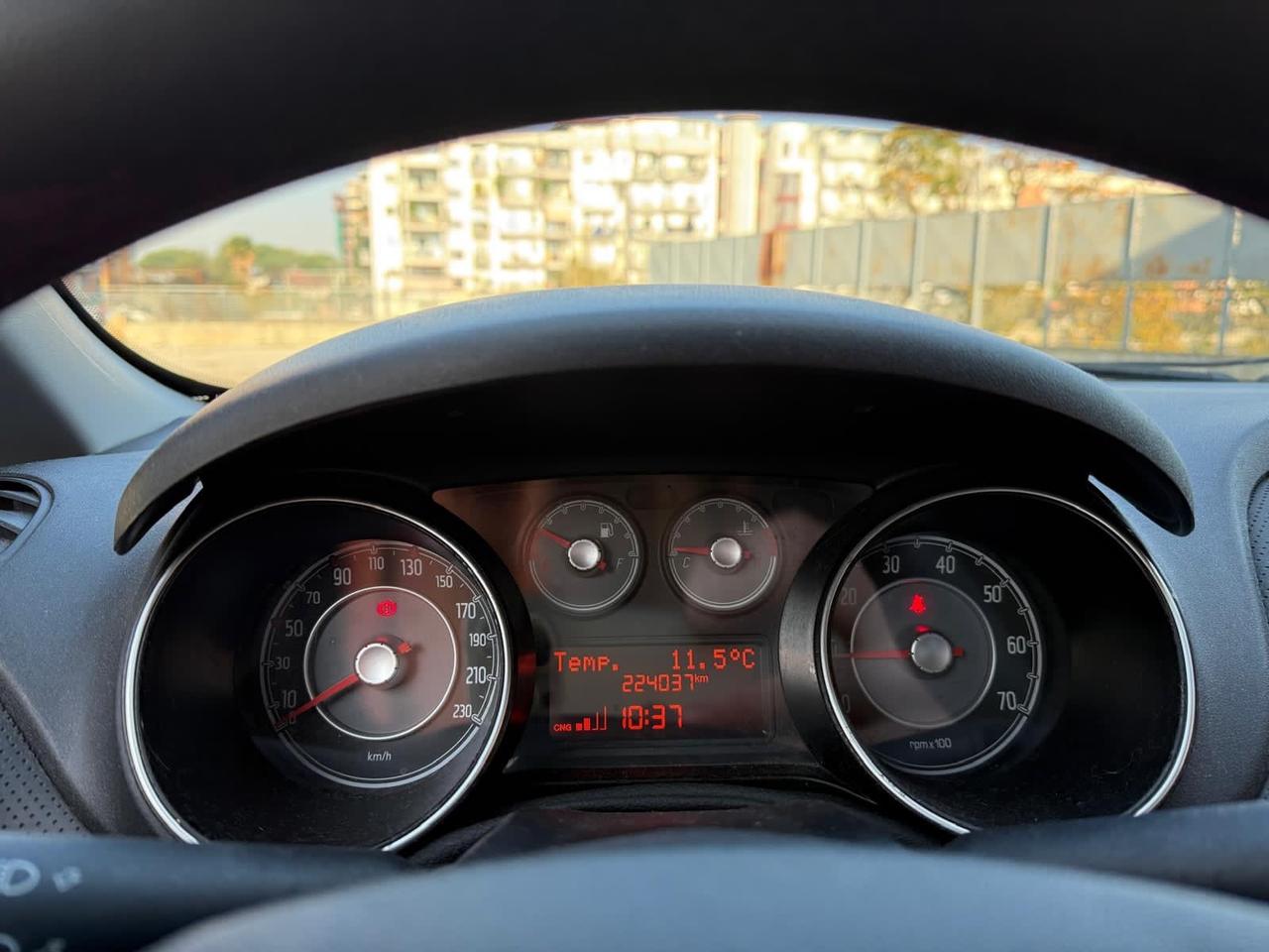 Fiat Punto Evo 1.4 5 porte Dynamic Natural Power