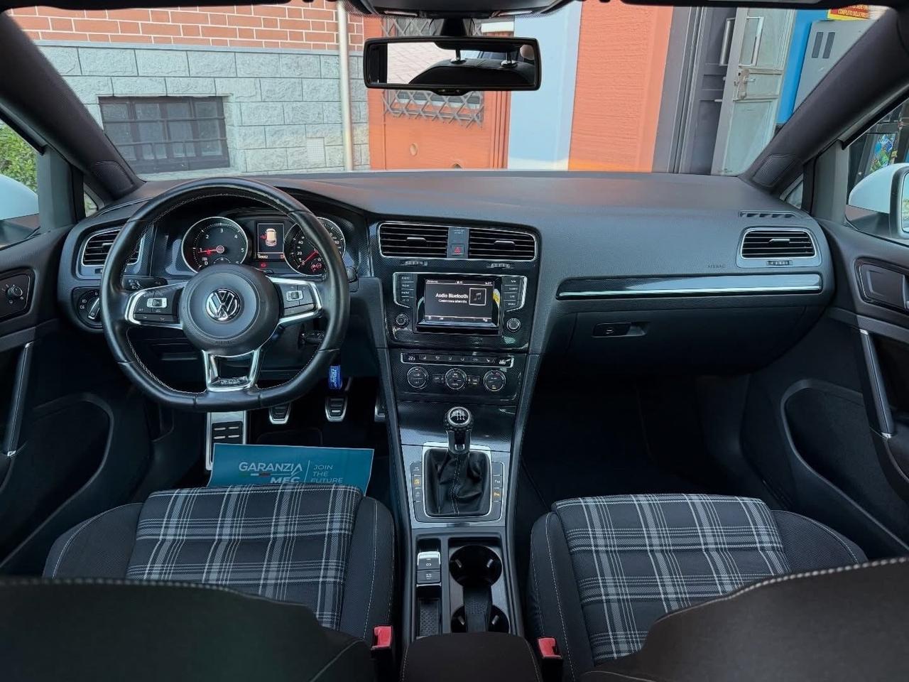 Volkswagen Golf GTD 2.0 TDI 5p. BlueMotion Technology