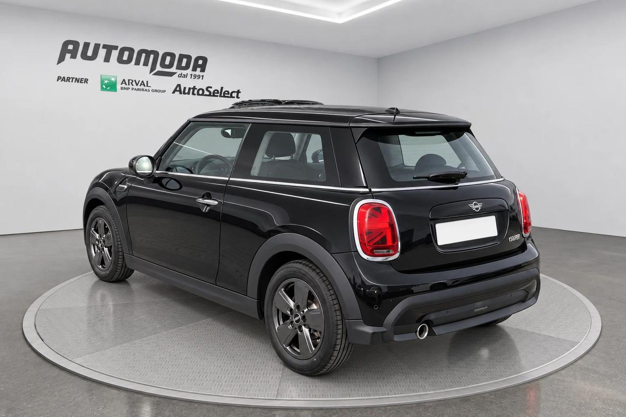 Mini Cooper 3p 1.5 Cooper Essential Premium Mid Package