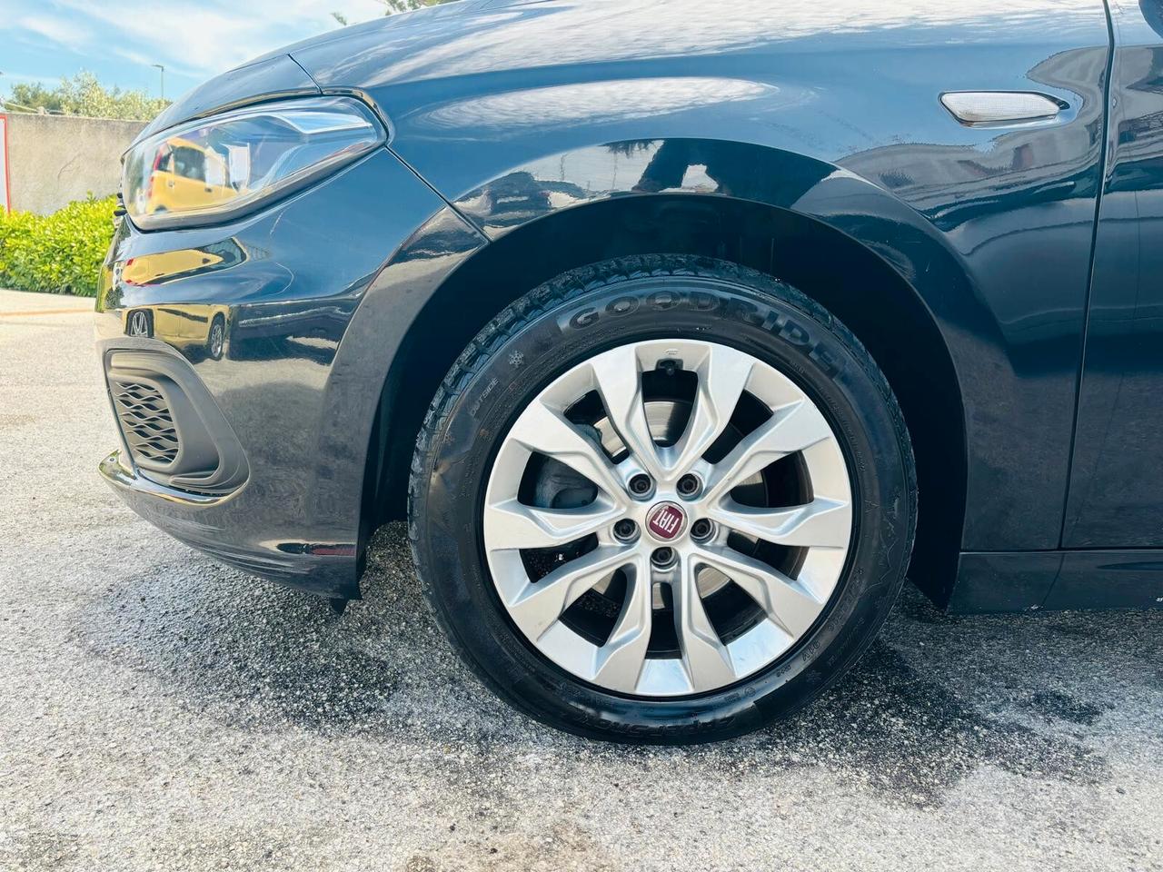 Fiat Tipo 1.6 Mjt S&S SW Lounge