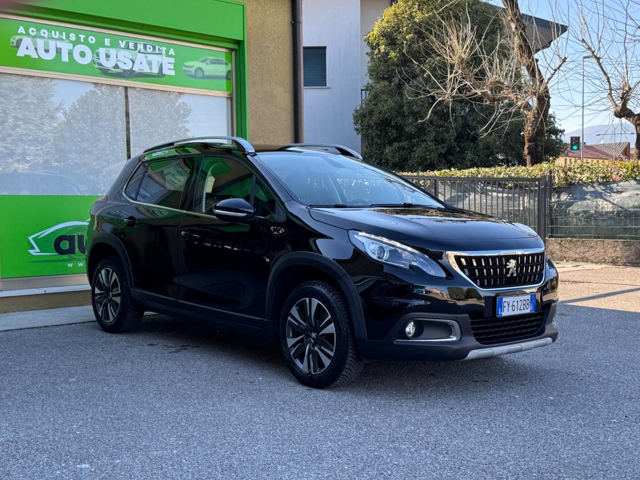 Peugeot 2008 PureTech 82 S&S Allure