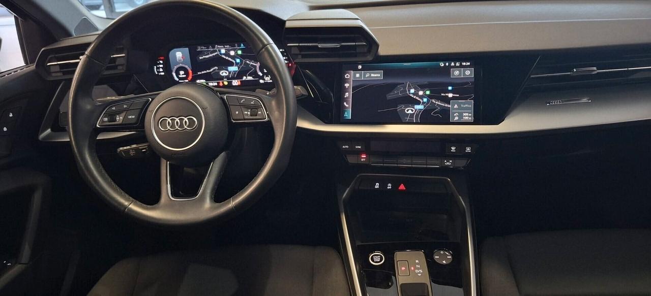 Audi A3 SPB 35 TDI S tronic cerchi 17 Navigazione