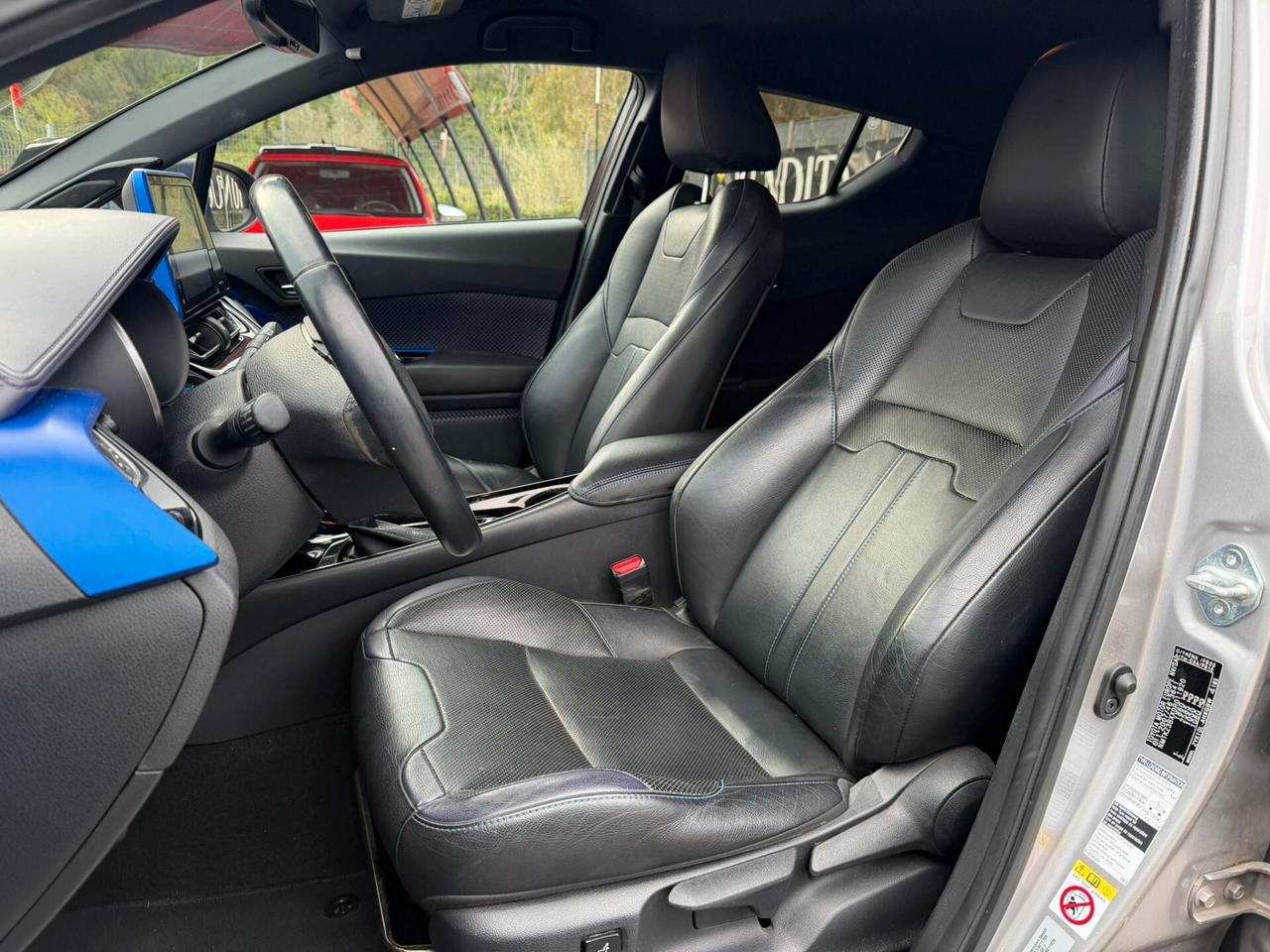 Toyota C-HR 1.8 Hybrid E-CVT Lounge