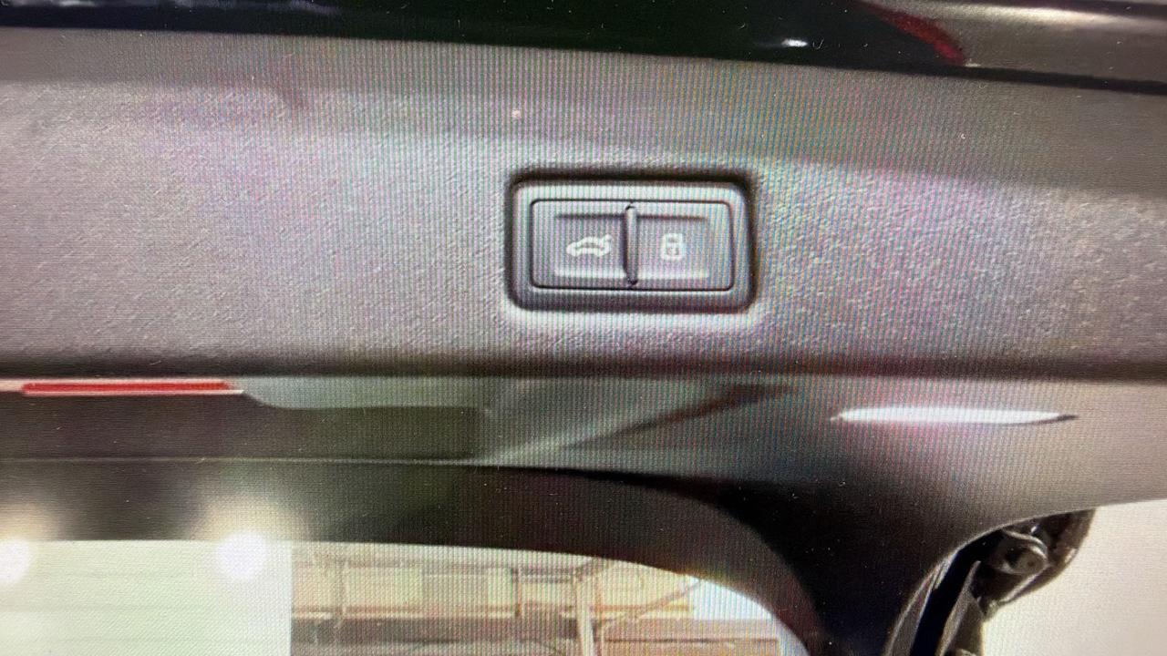 Audi Q5 40 TDI 204 CV quattro S tronic Identity Black