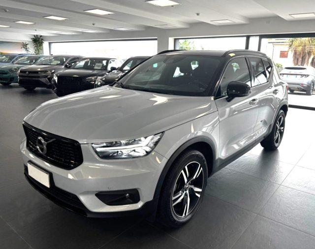 VOLVO XC40 2.0 D3 150 CV Geartronic R-design