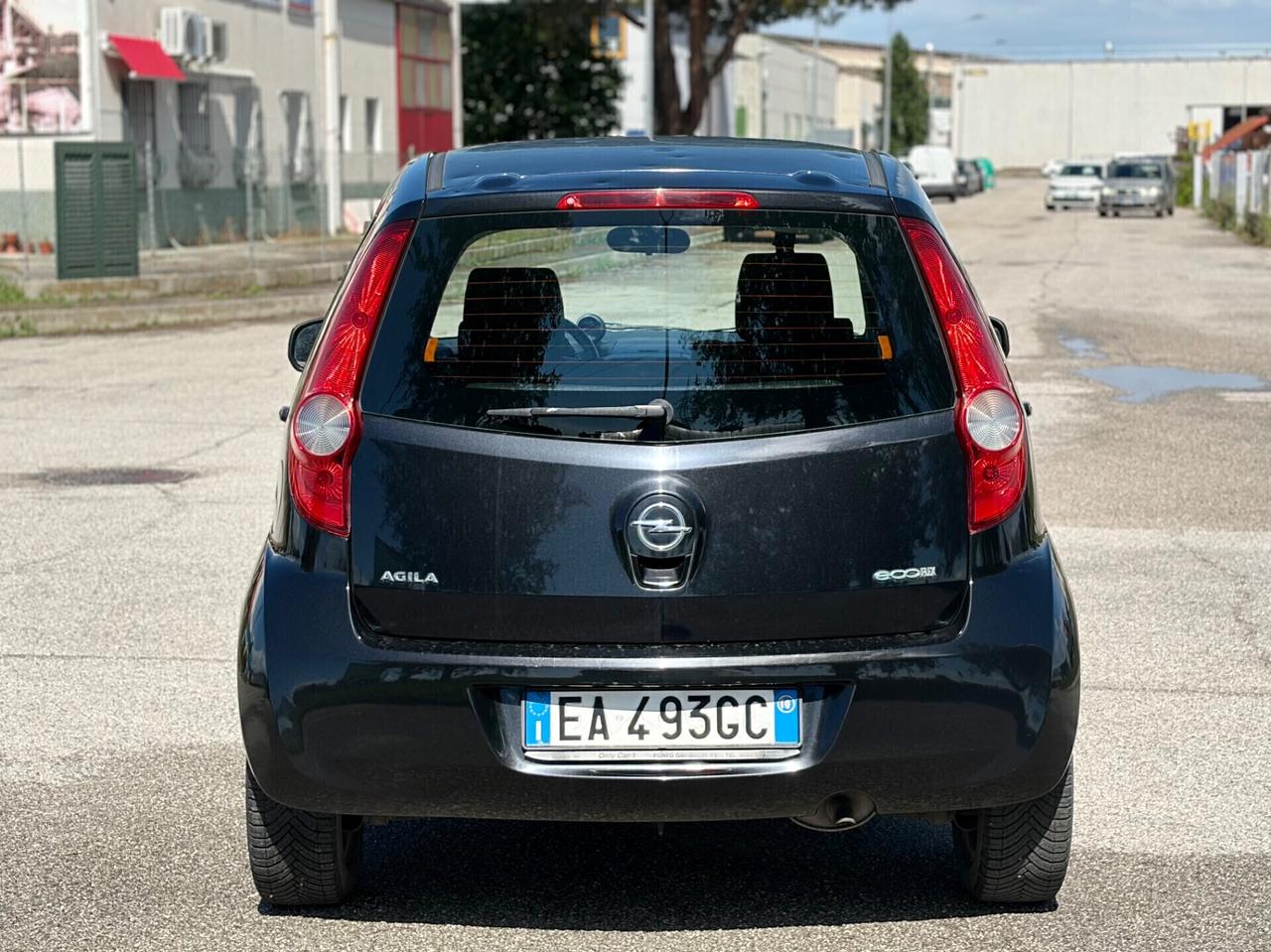 Opel Agila 1.0 benzina 2010