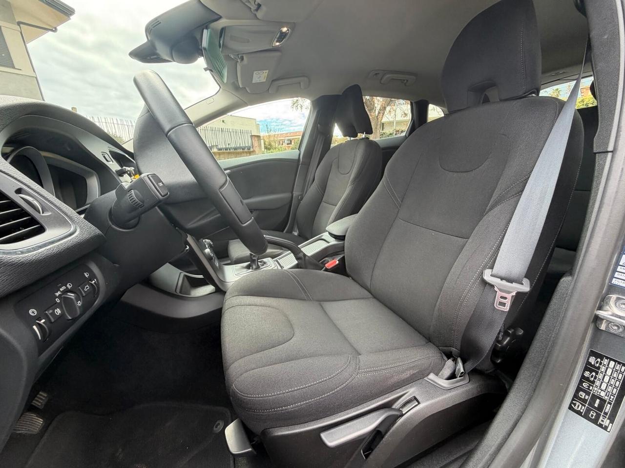 Volvo V40 D2 DISPLAY/NAVI