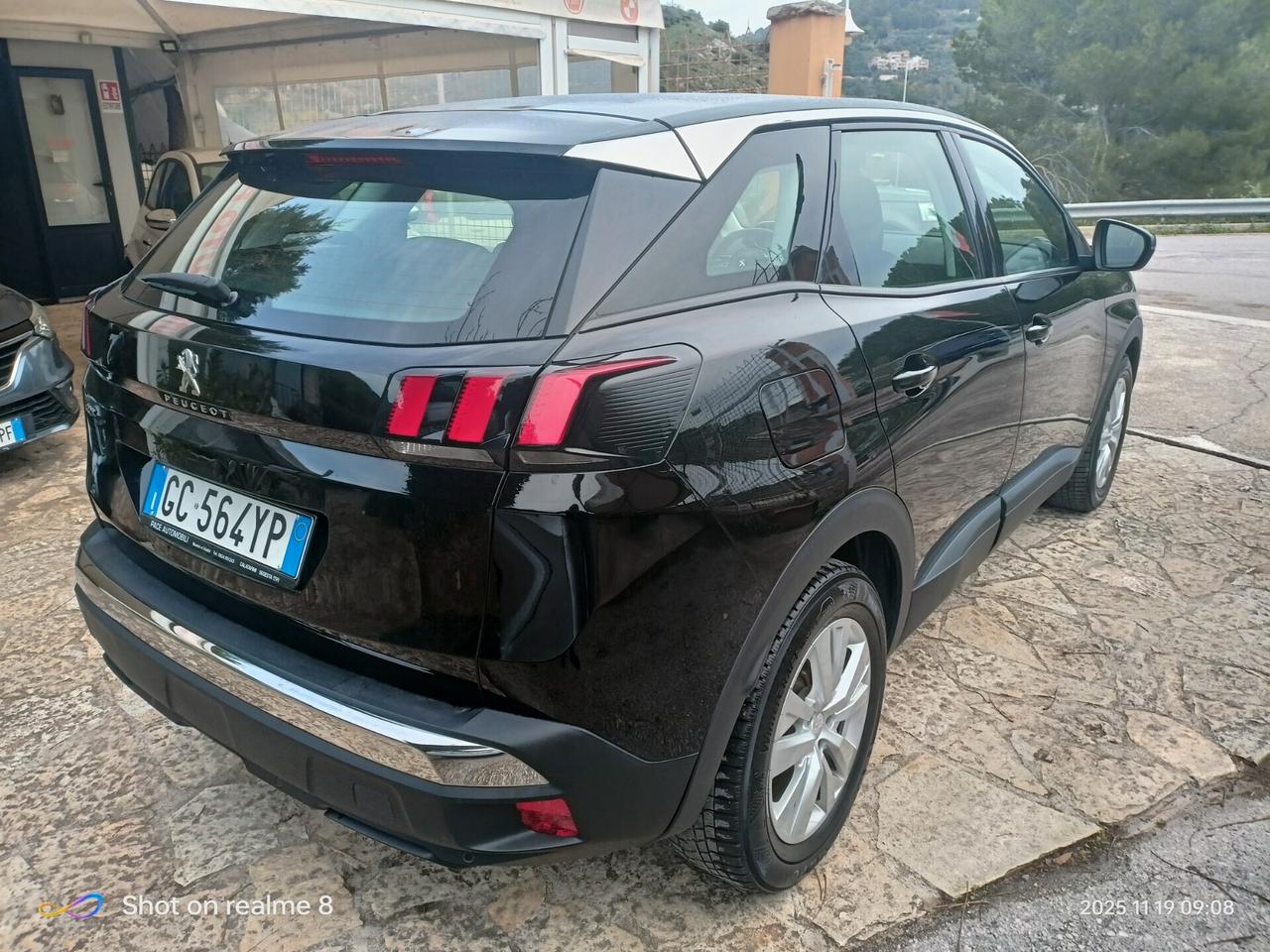 Peugeot 3008 BlueHDi 130 S&S Business