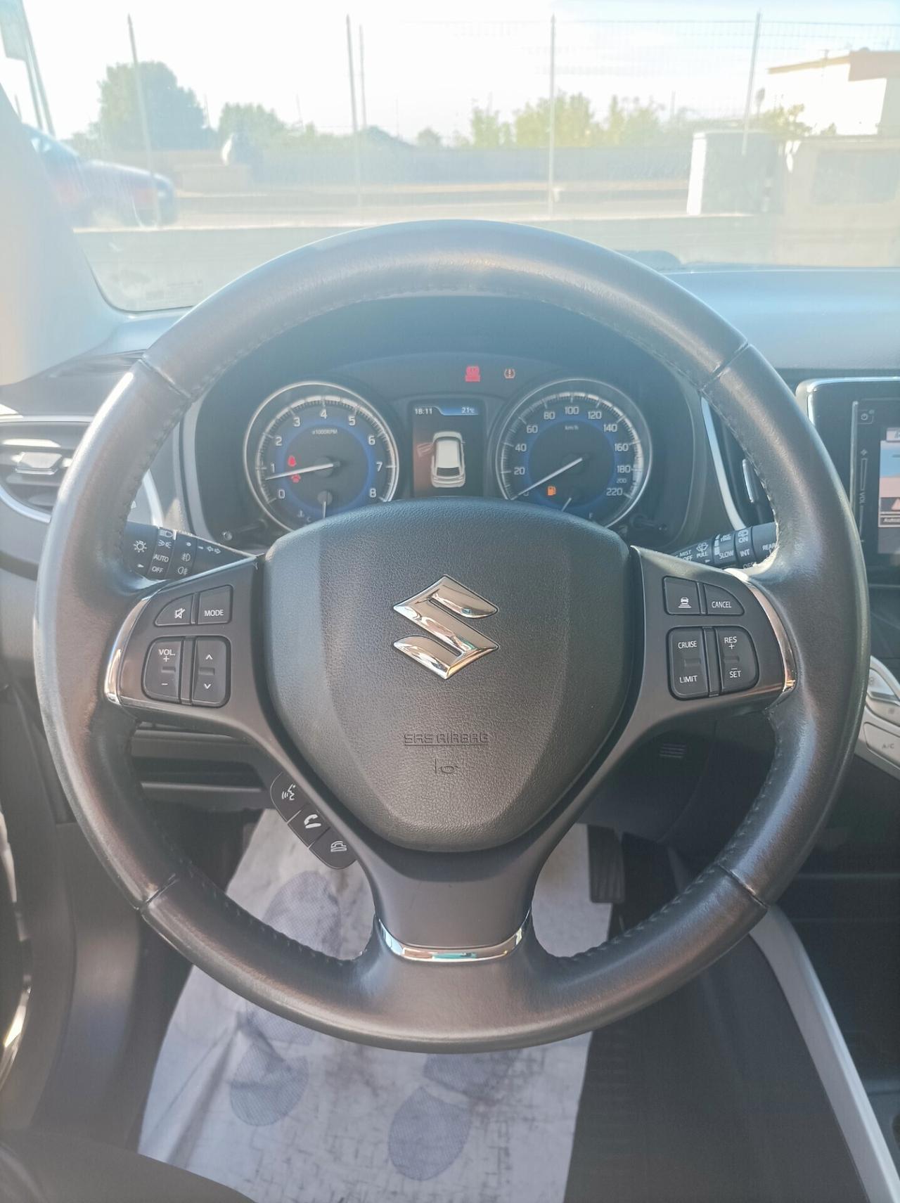 Suzuki Baleno 1.2 VVT Dualjet B-Top