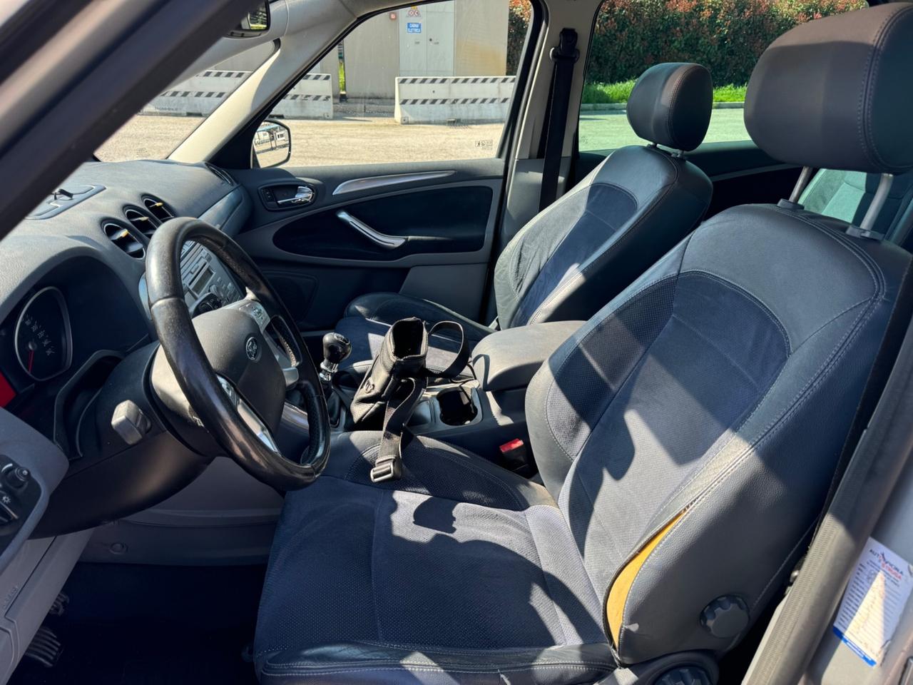 Ford S-Max 1.8 TDCi 125CV Titanium