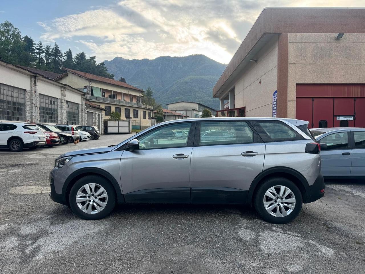 Peugeot 5008 BlueHDi 130 S&S Business 7 POSTI