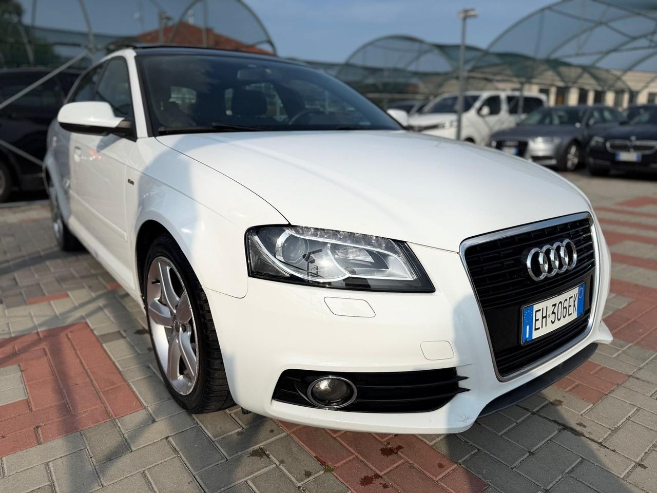 Audi A3 SPB. 2.0 TDI F.AP. S tronic S-LINE 140CV TETTO APRIBILE