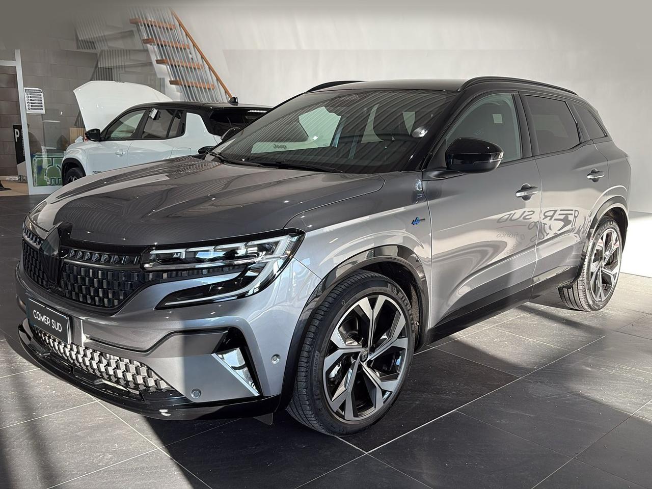 RENAULT Austral 2023 - Austral 1.2 E-Tech full hybrid Iconic Esprit