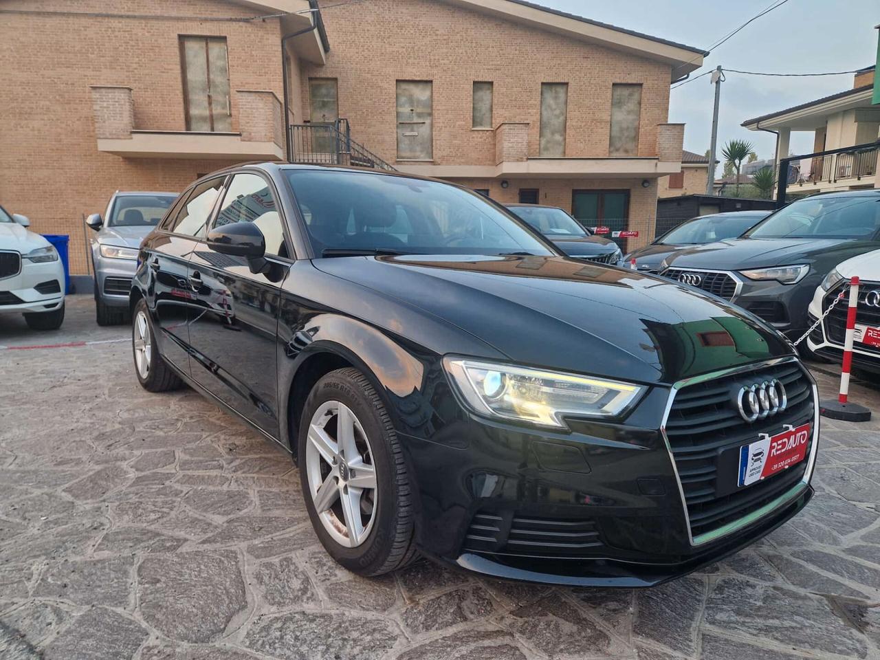 Audi A3 1.6 TDI 116 CV Business