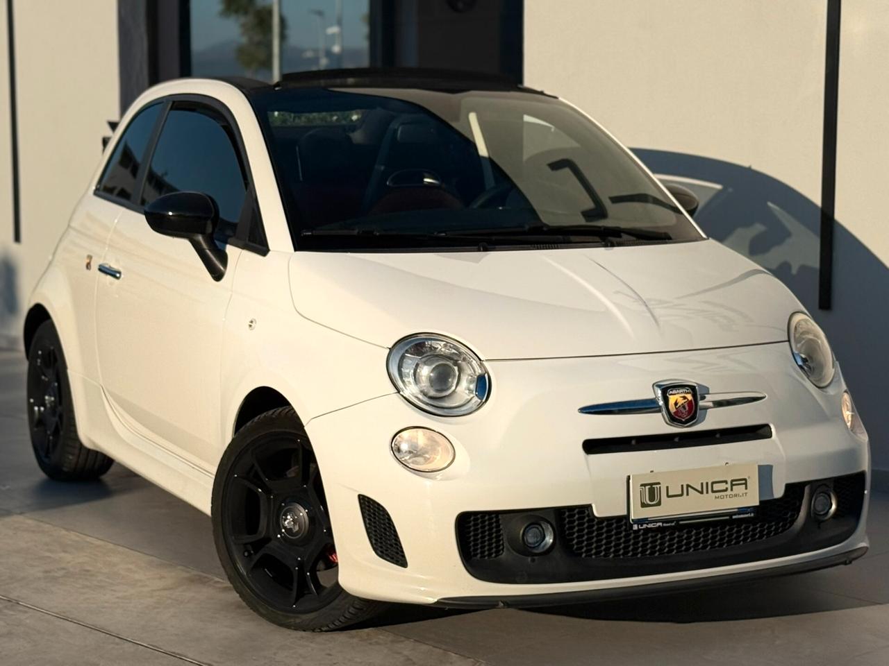 Abarth 500 C 1.4 Turbo T-Jet