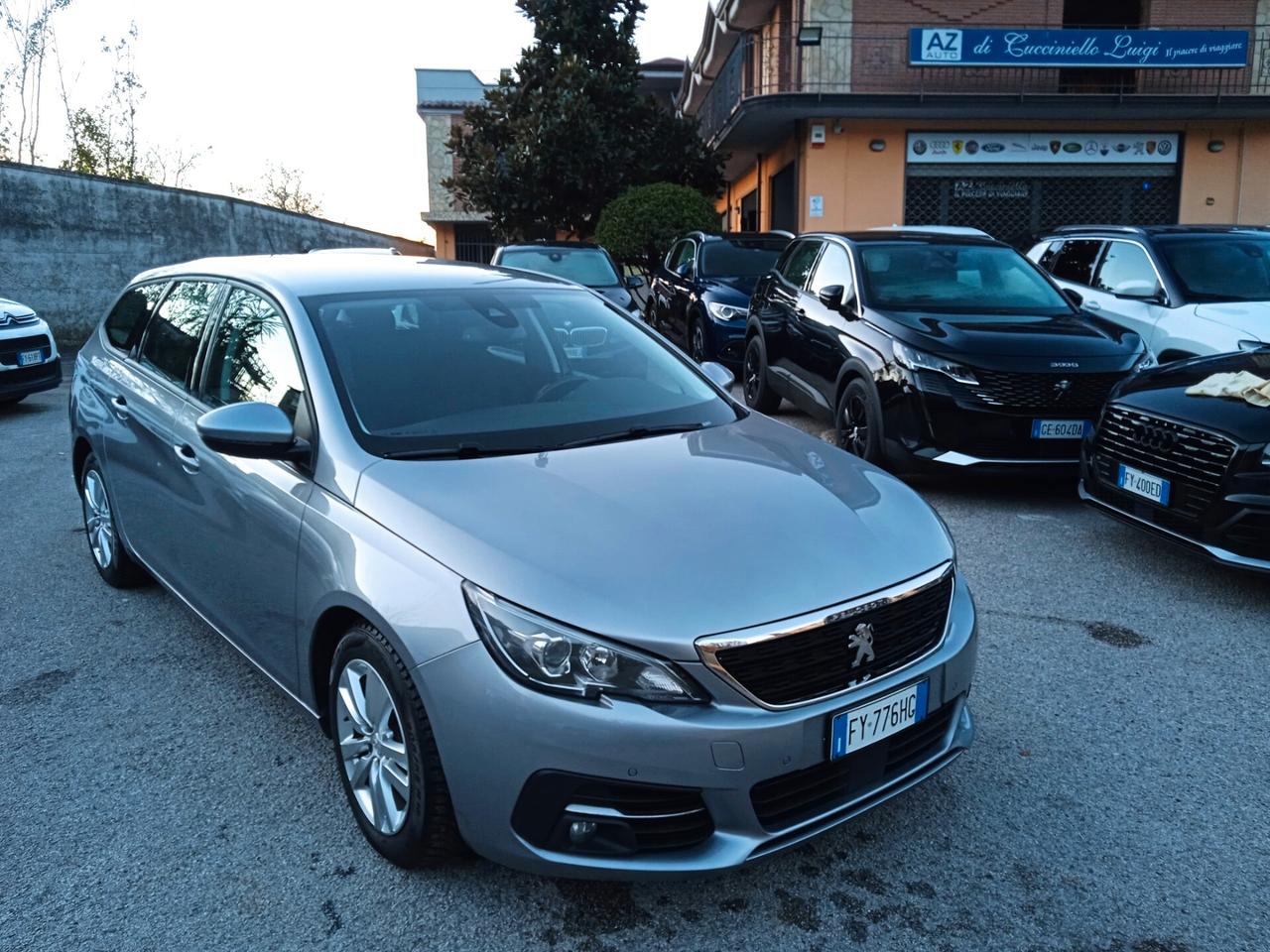 Peugeot 308 BlueHDi 130 S&S Business