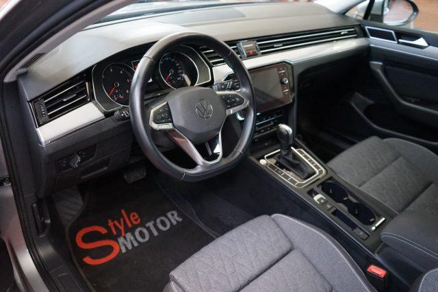 VOLKSWAGEN Passat Variant 2.0 TDI SCR EVO DSG Business