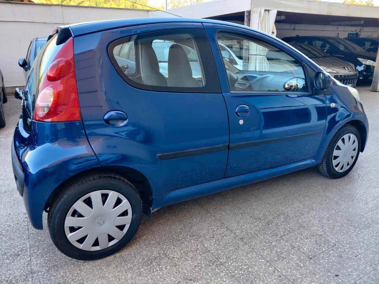Peugeot 107 1.0 Benz 5 porte
