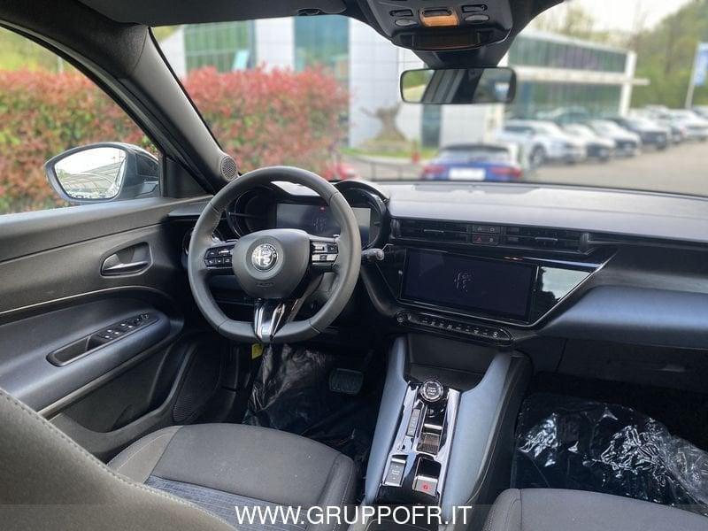 Alfa Romeo Junior 1.2 136 CV Hybrid eDCT6