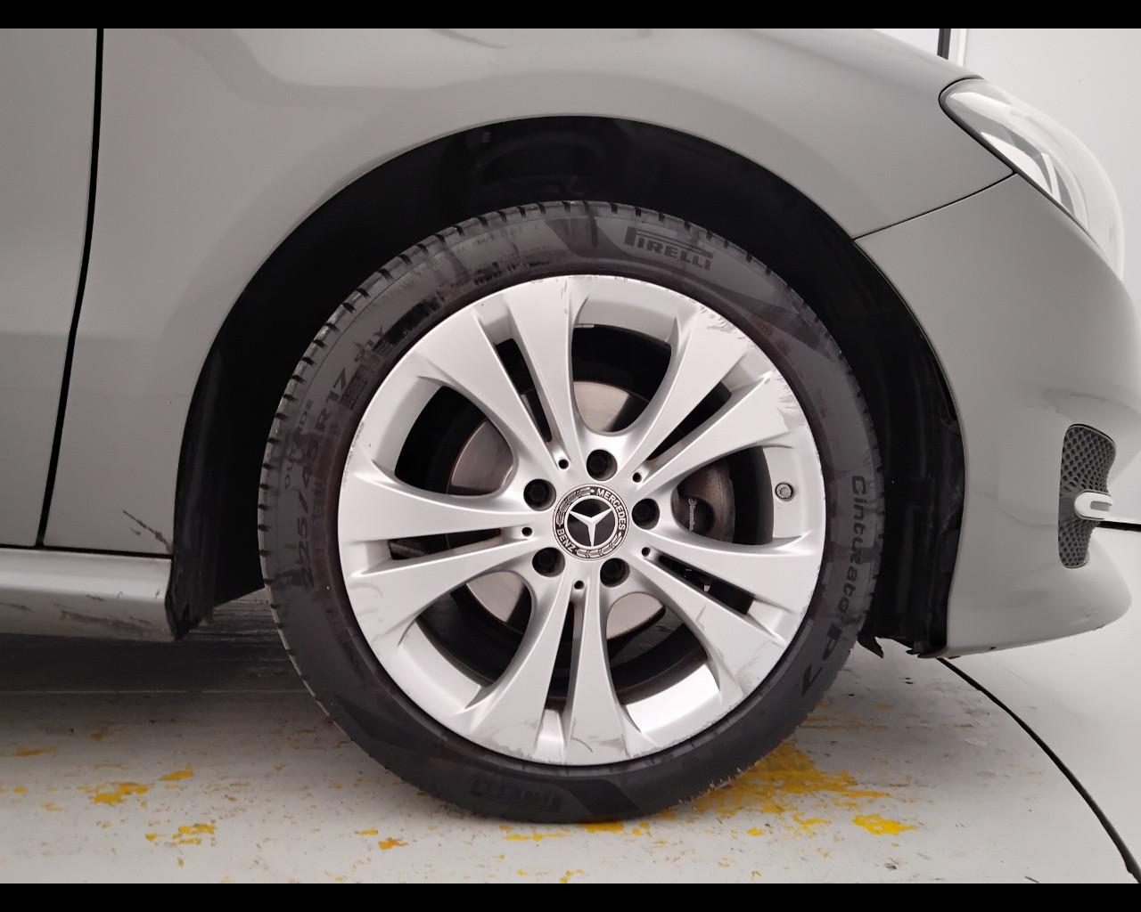 Mercedes-Benz Classe B - T246 - B 180 d (cdi) Executive auto FL E6