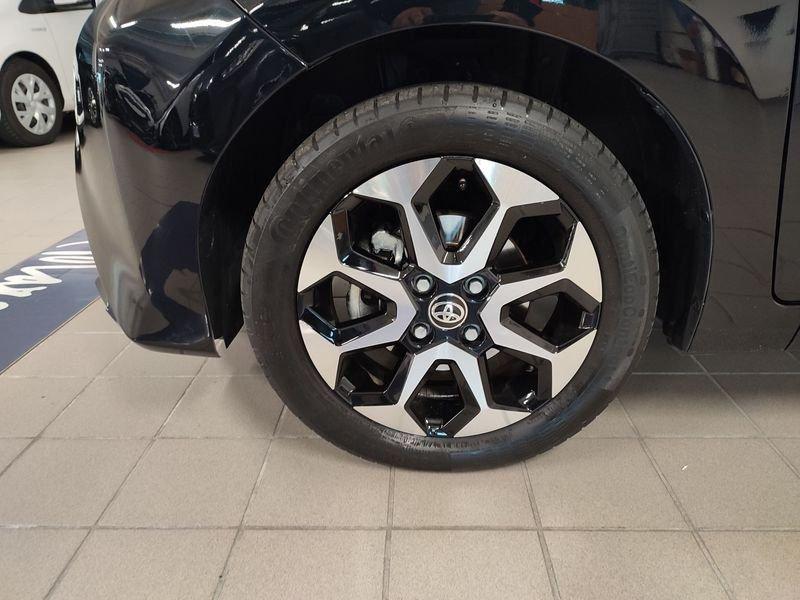 Toyota Aygo Connect 1.0 VVT-i 72 CV 5 porte x-fun