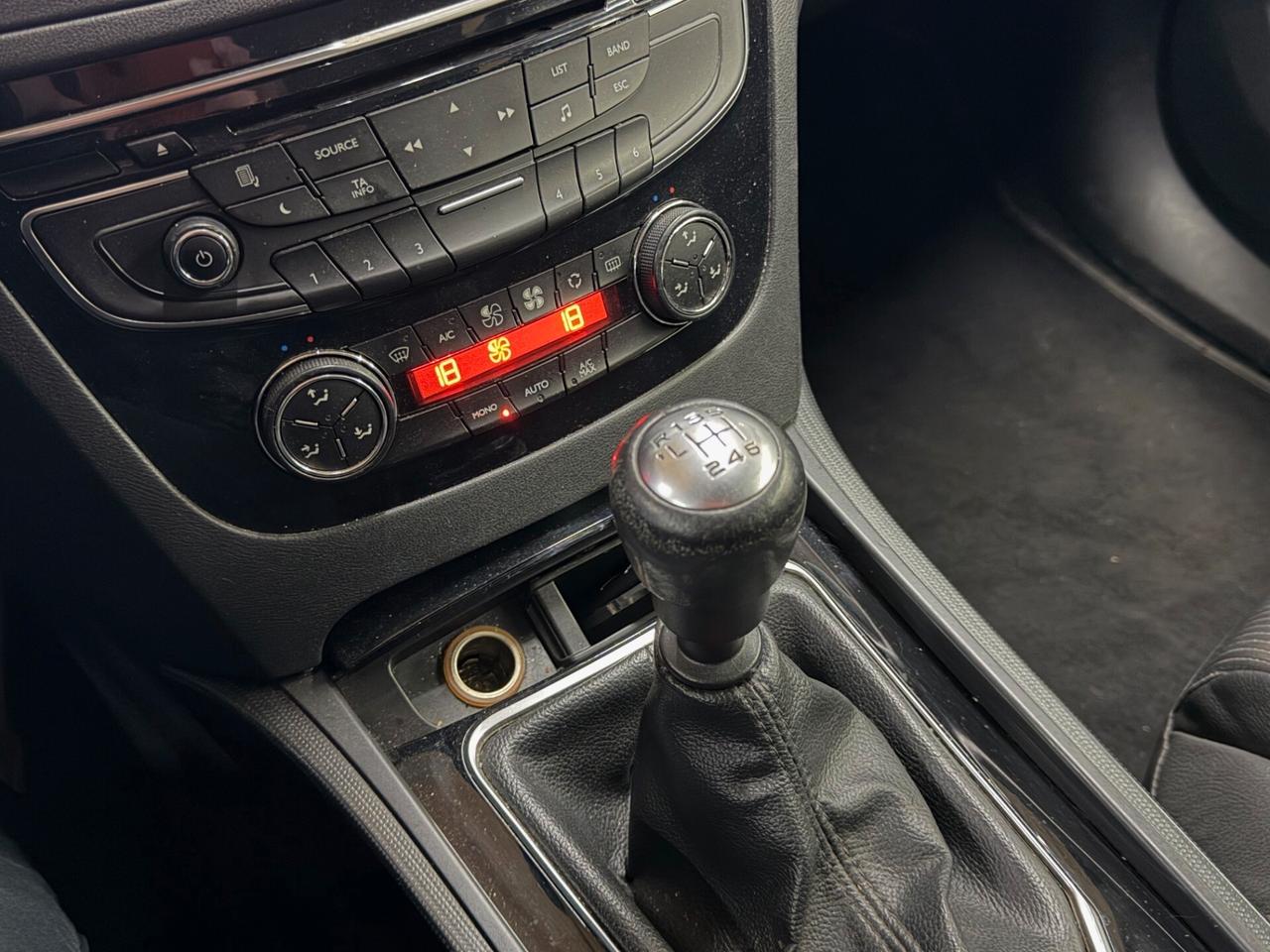 Peugeot 508 2.0 HDI 140CV - GARANZIA 12 MESI