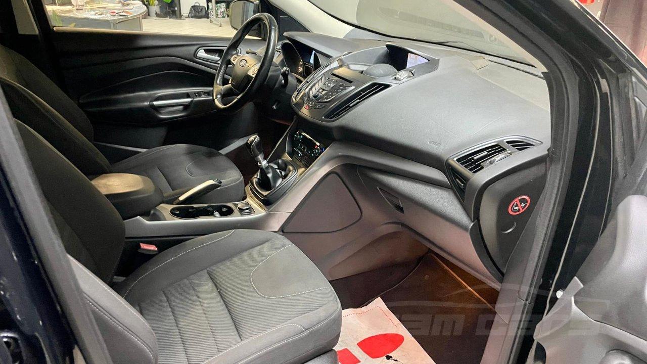 Ford Kuga 2.0 tdci Titanium 4wd 140cv