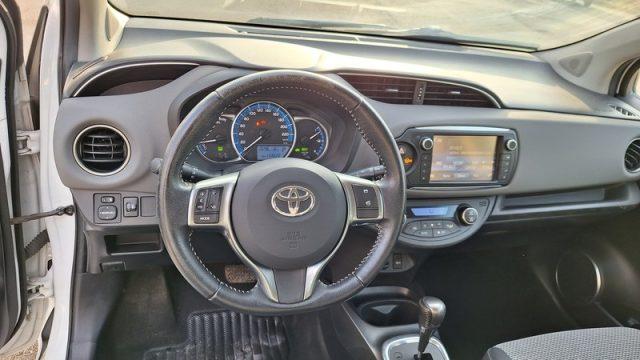 TOYOTA Yaris 1.5 Hybrid 5 porte Active PERMUTE OK NEOPATENTATI