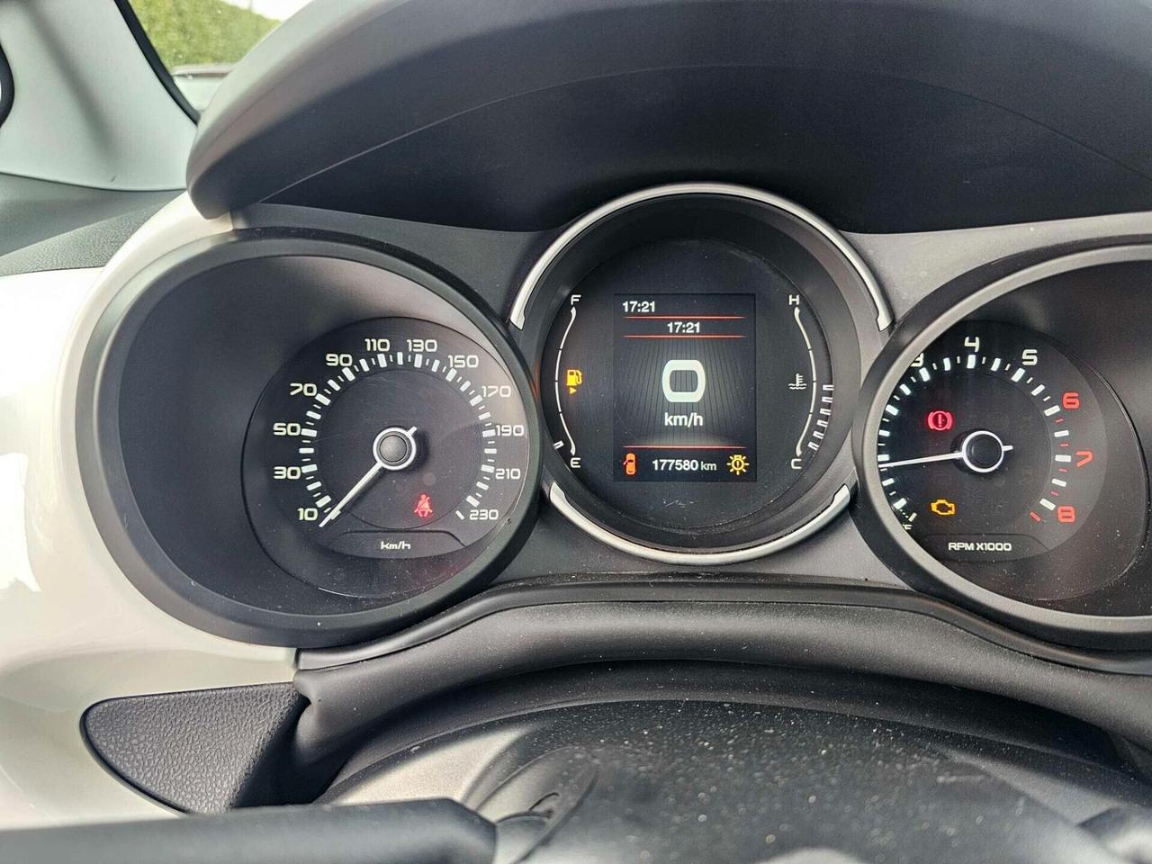 Fiat 500L 1.4 T-Jet 120 CV GPL Mirror Neopatentati